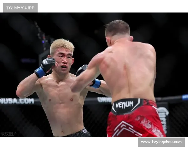 宋亚东点数负于奥马利，无缘雏量级冠军挑战权